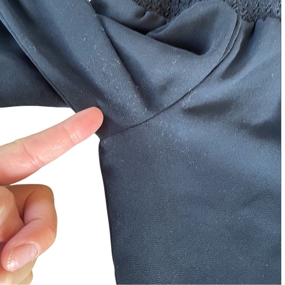 Michael Kors Off Shoulder Smocked Waist Mini Dress Size M Whimsigoth Fall - Picture 4 of 8